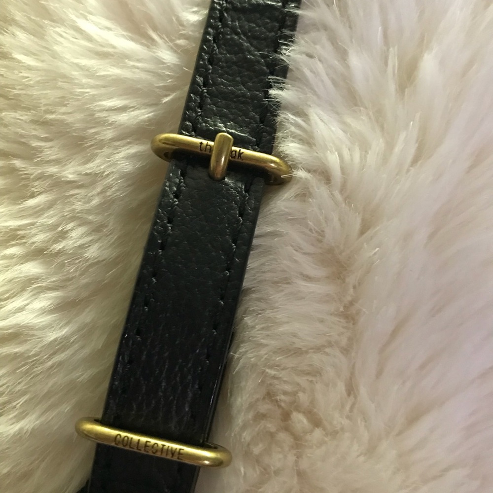 The Sak adorable crossbody or shoulder purse. - Picture 2 of 8